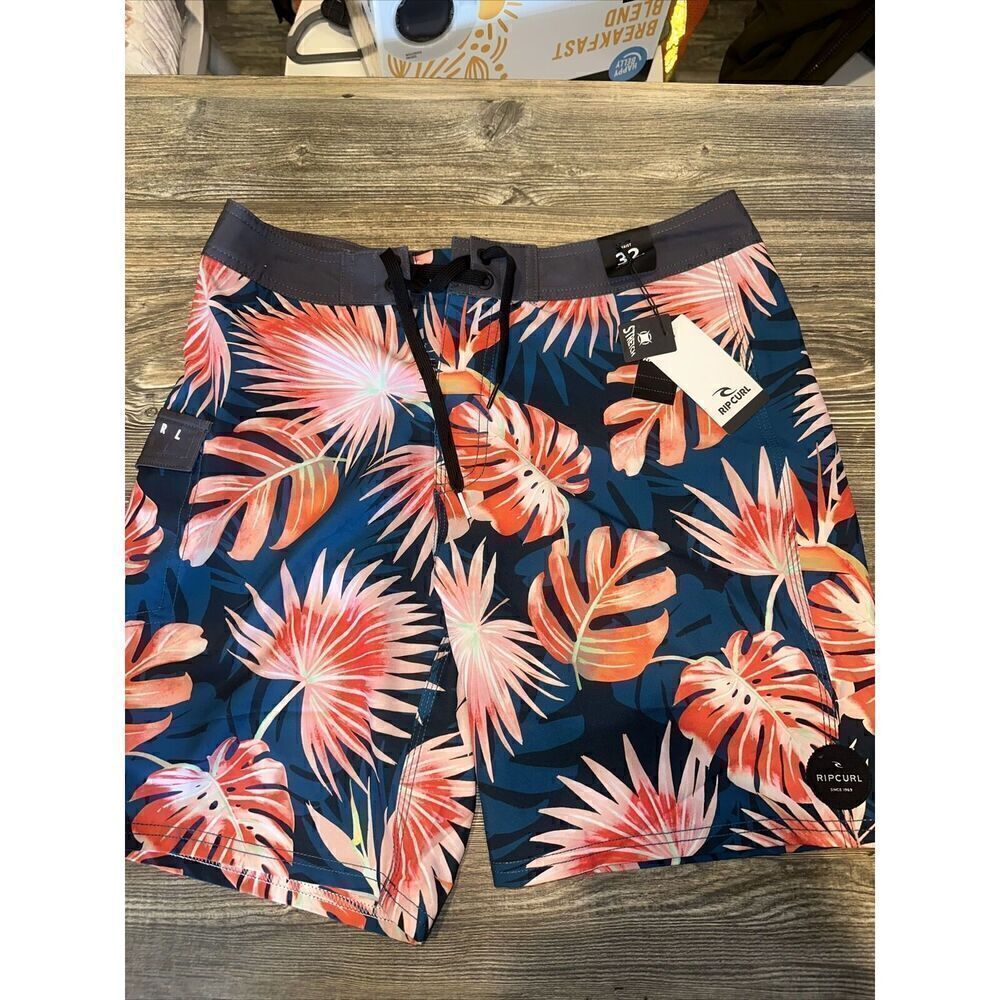 Rip Curl Cargo Board Boys Shorts Swim Trunks. Size 32. NWT. 4